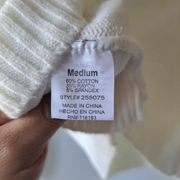 Warm & Cozy Women‎ Cream Medium Turtle Neck Crop Sweater Long Sleeve - Picture 8 of 11